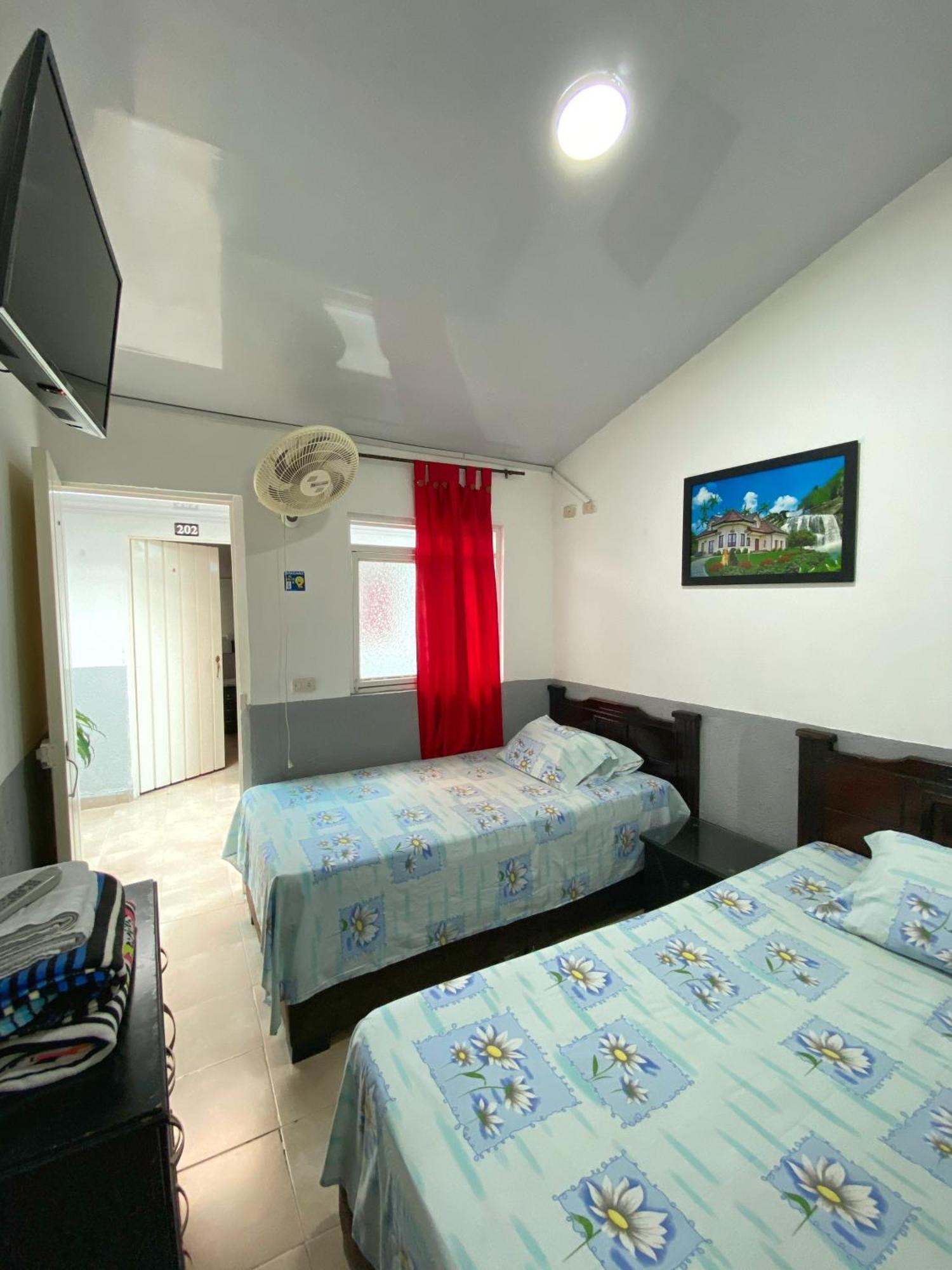 Hotel Ciudad Senora Buga Buitenkant foto