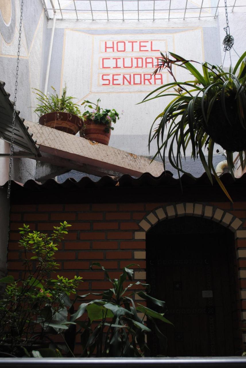 Hotel Ciudad Senora Buga Buitenkant foto
